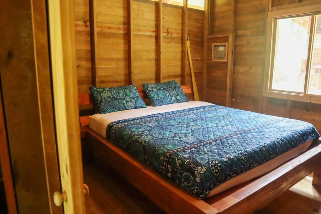 Jungle Beach 2 Bedroom Cottage Bocas Town Exterior photo