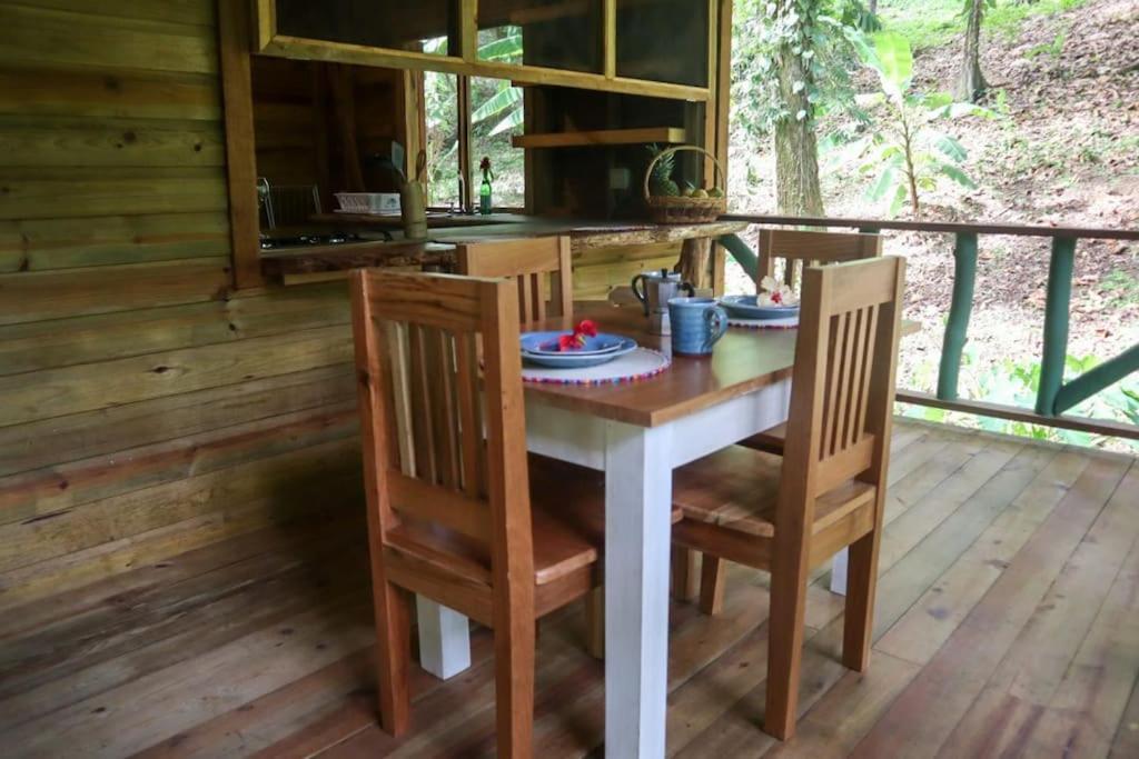 Jungle Beach 2 Bedroom Cottage Bocas Town Exterior photo